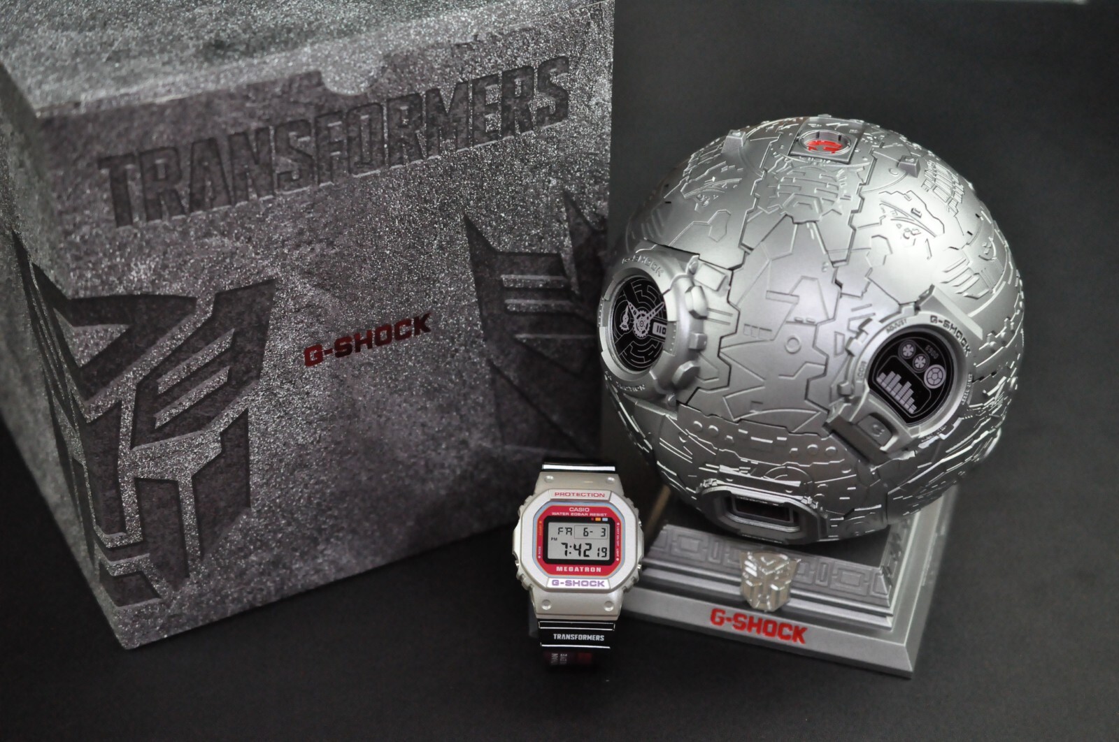 Casio Transformers x G-Shock Megatron DW-5600MEGA22-8PFT helmet packagin 2022