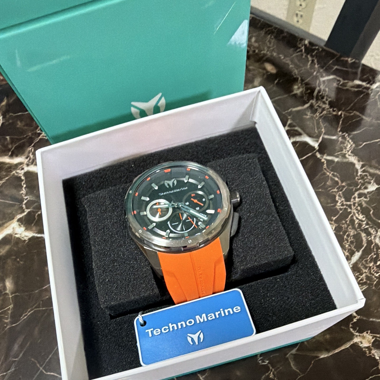 TechnoMarine Para Caballeros Cronografo Cuarzo Dial Negro Correa Naranja 43 mm
