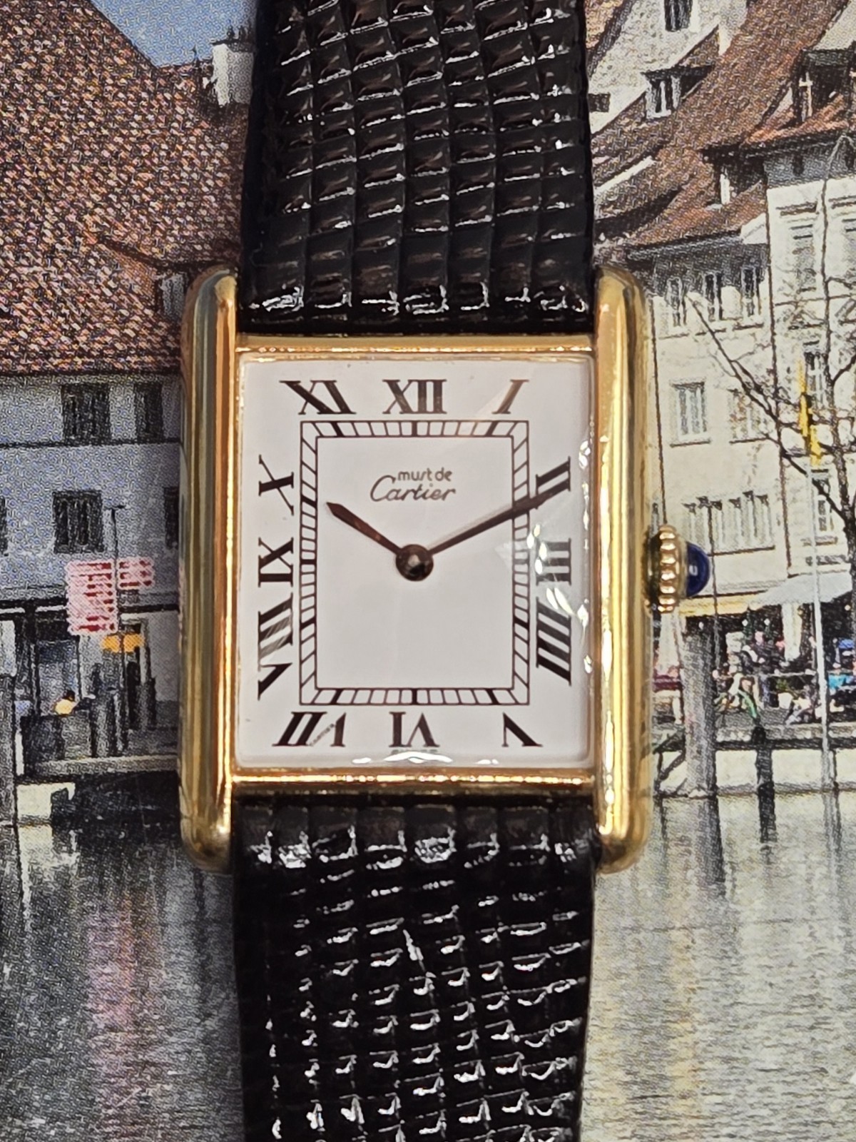 Cartier Tank Unisex 1970s Vintage Manual Wind 23.5×30.5mm Clean Classic Chic