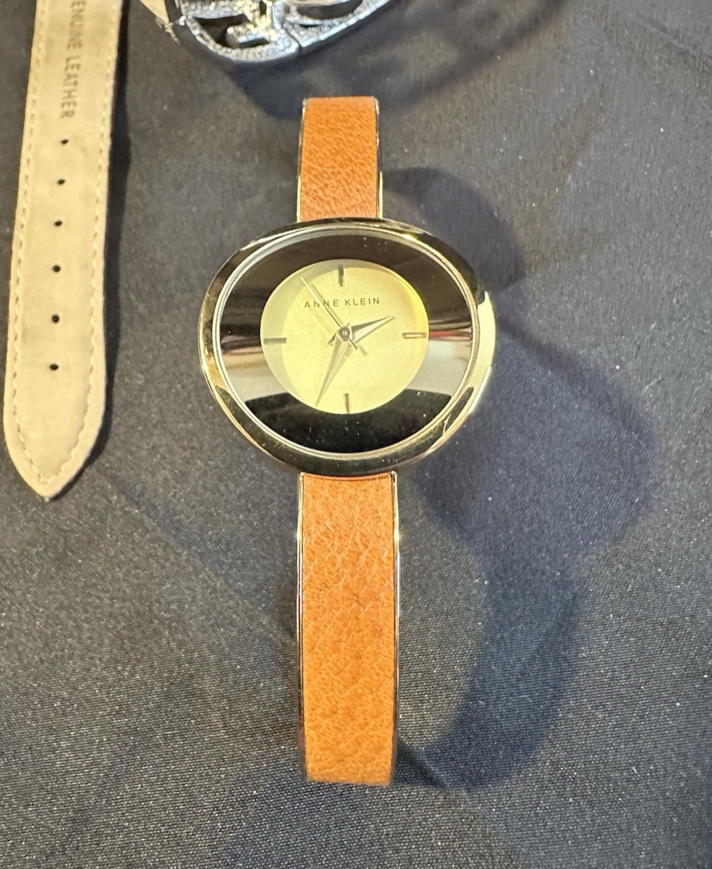 Lot of 15 Men’s & Women’s Watches Various Brands Japan & Quartz Movt