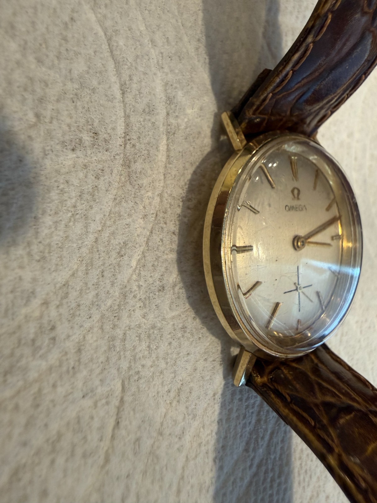 Vintage Omega Gold Watch Windup 32mm 1962 14K GF Yellow 17 Jewels 19241996