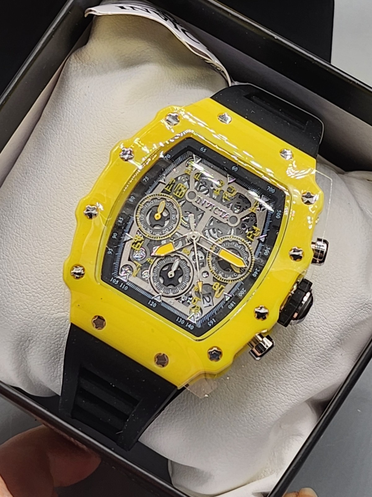 NIB Invicta Racing Special Edition Mens Watch 40mm Skeleton Black & Yellow 69776