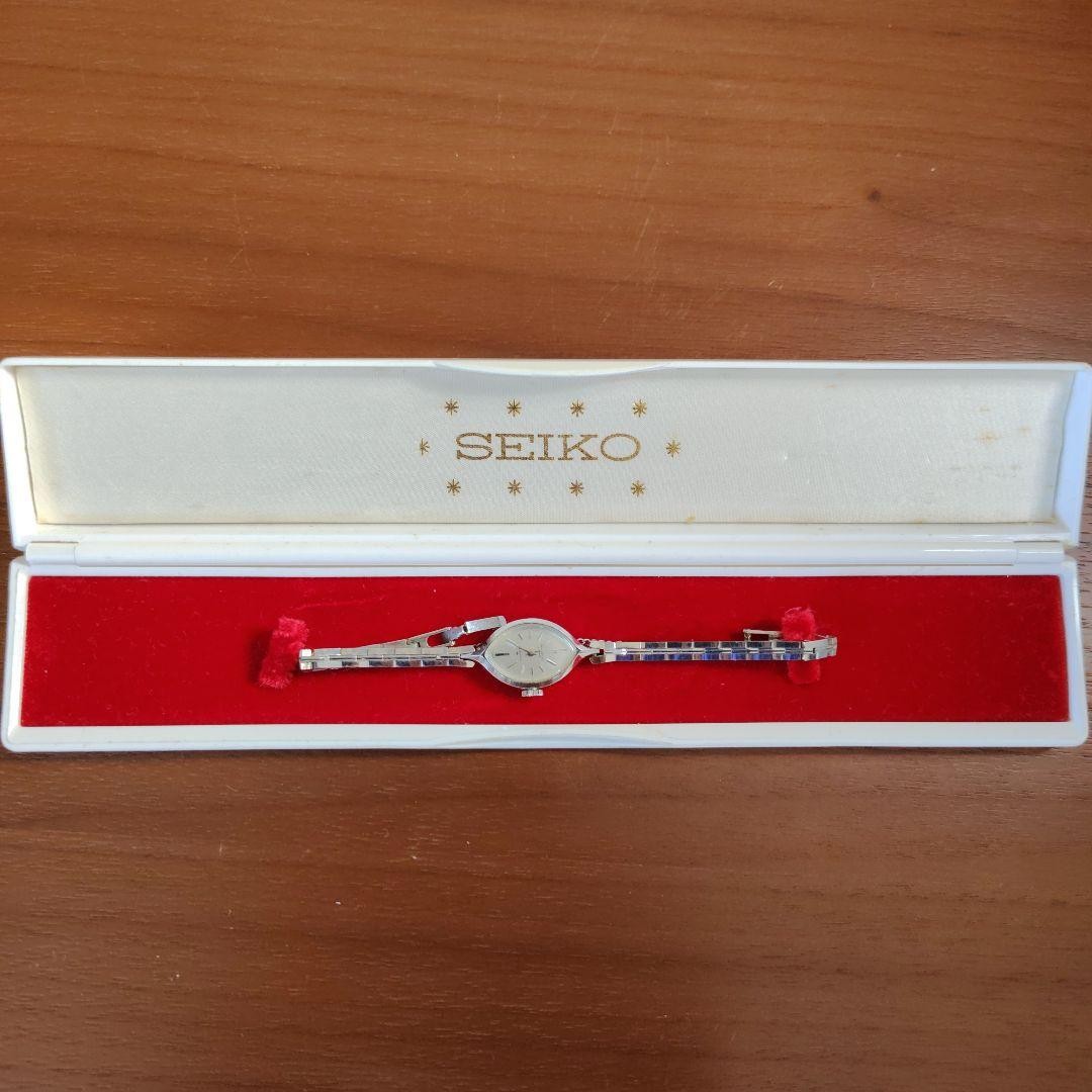 Seiko Ladies Hand Wound Watch Oval Showa 43 Year (Working With Case)