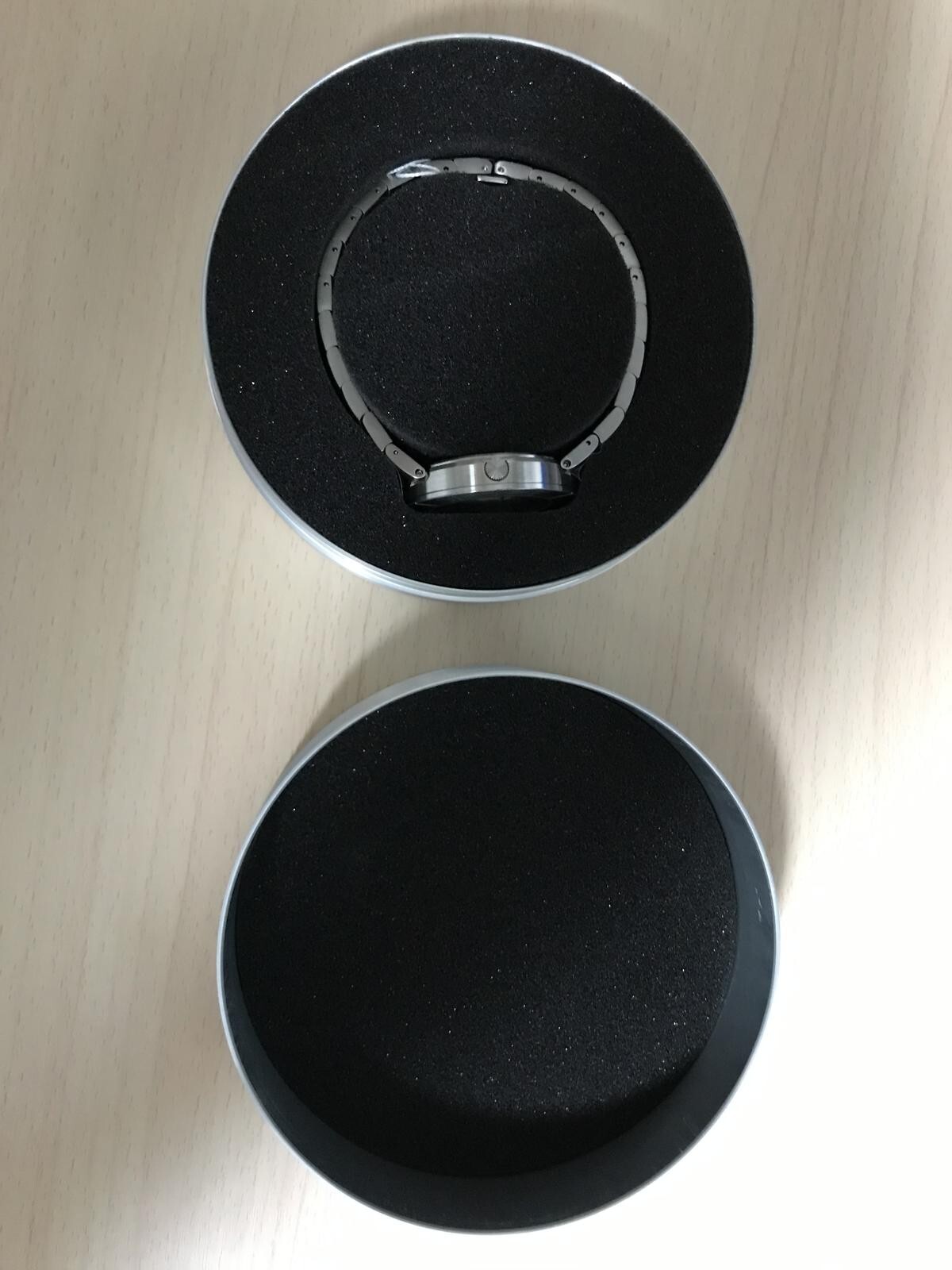 NY0N001 Issey Miyake To Tio Yoshioka Tokujin Designed IM-SILAN001 CITIZEN Watch