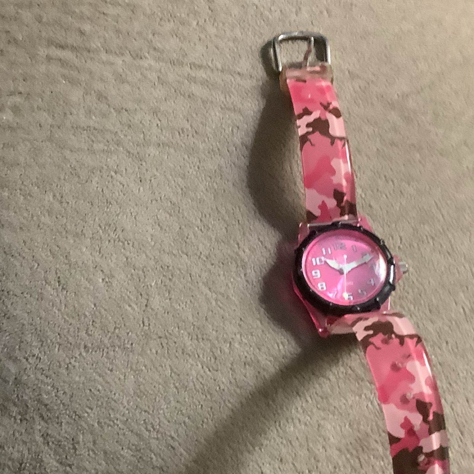 Lucky Brand Women’s Quartz Analog Wristwatch Pink Camo Strap 35mm Black Bezel