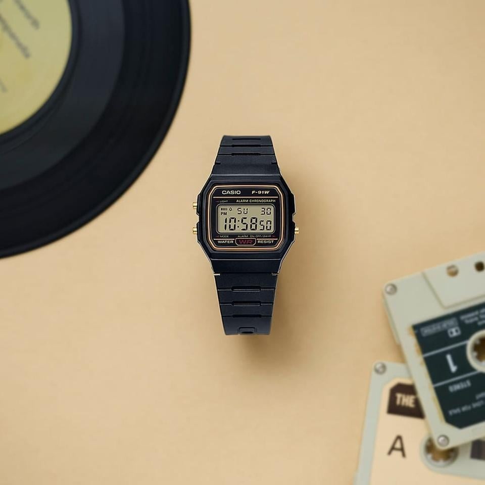 NEW Casio F-91W Black & Gold Digital Watch F-91WG-9QJH JDM