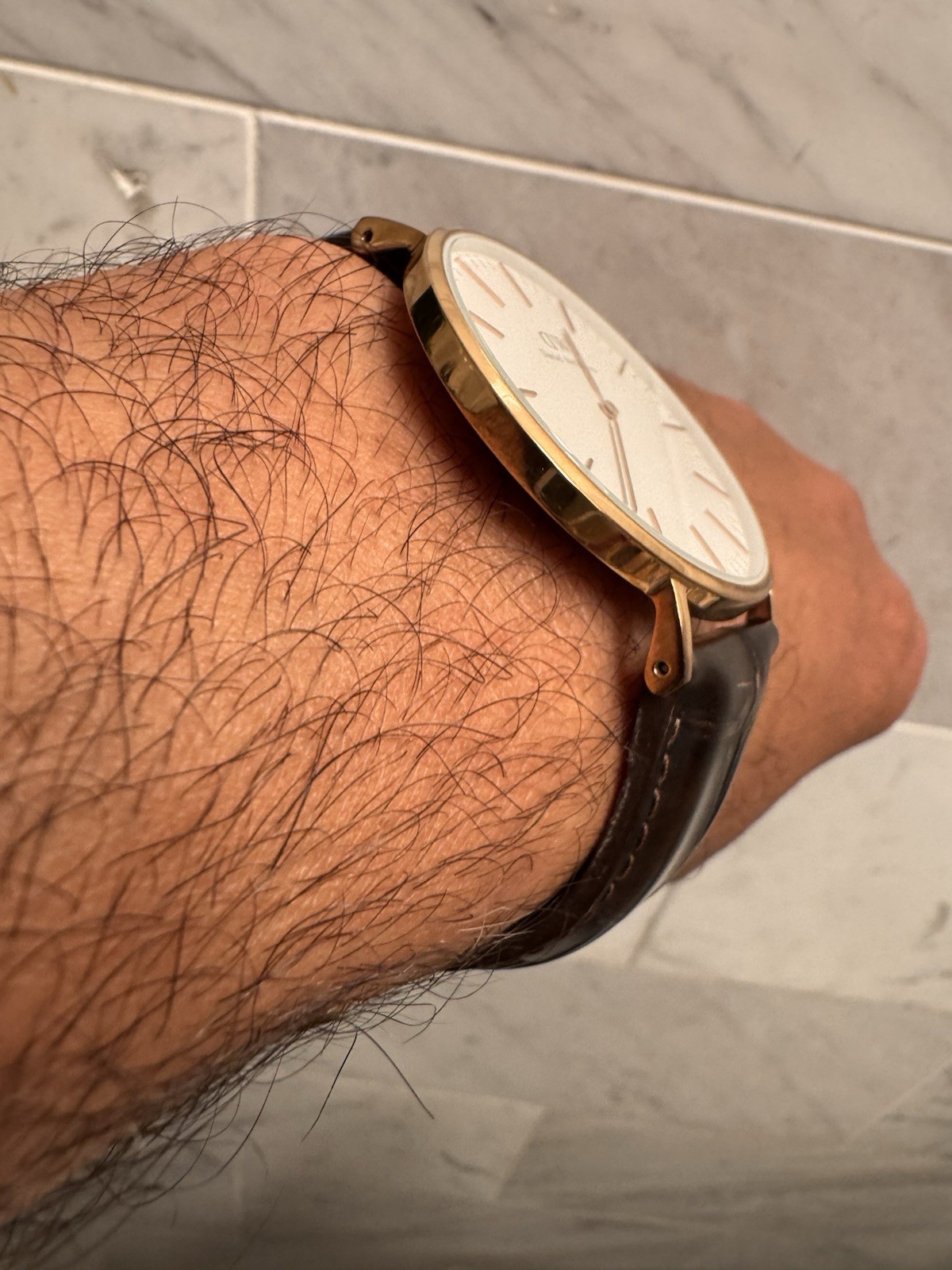 Daniel Wellington DW Men’s Classic Brown Leather Gold Tone Watch 40mm