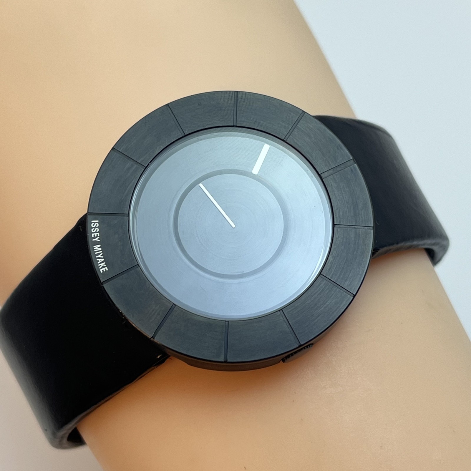 Seiko Issey Miyake TOKUJIN YOSHIOKA Qz Watch Japan Minimalist Black Leather#623B