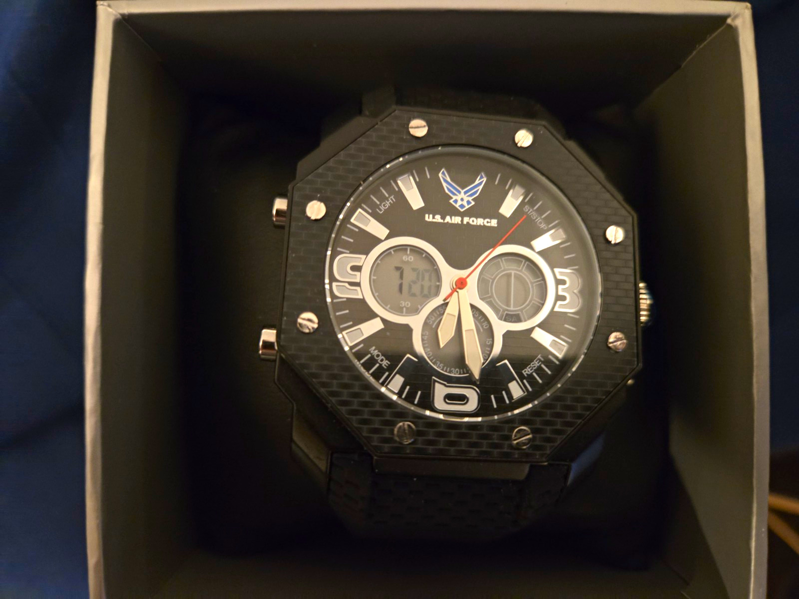 Wrist Armor U.S. Air Force Analog/Digital Quartz Black Sport Watch w/ Box