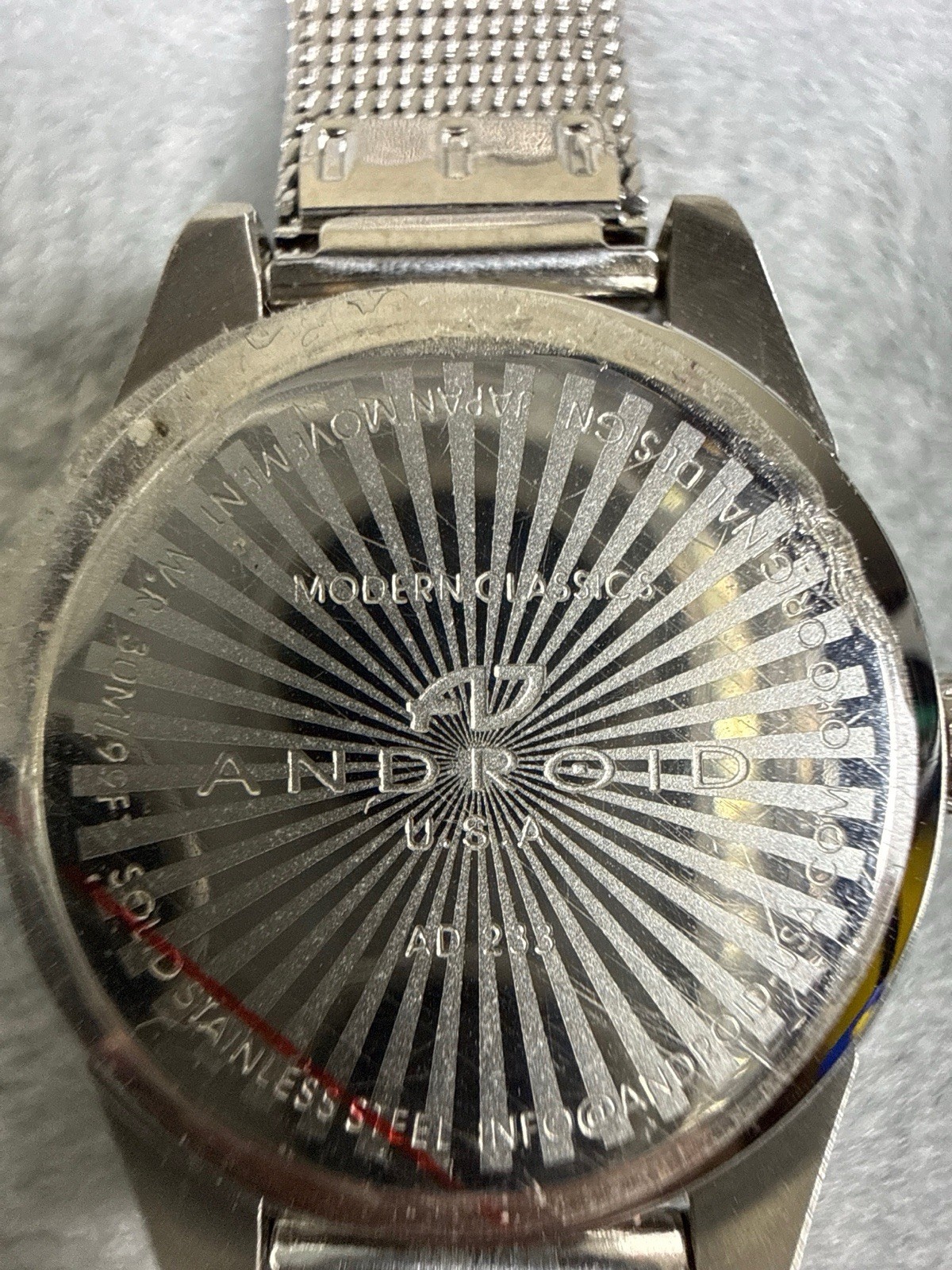 Working Vintage Android U.S.A. Yellow AD 233 Modern Classics Mesh Watch New Batt