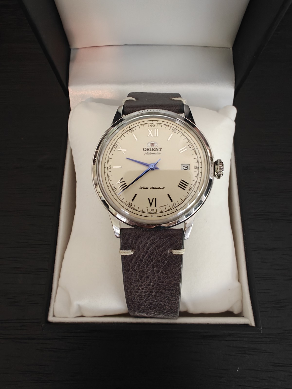 ​Orient Bambino Gen 2 Ver 2 Cream Dial Blue Hands Automatic Box & Extra Strap