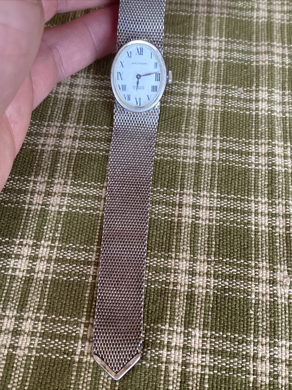 Vtg Ladies Waltham Incabloc 17 Jewel 1/20 10k GF 15mm Mira-Flex Mesh Watch Band