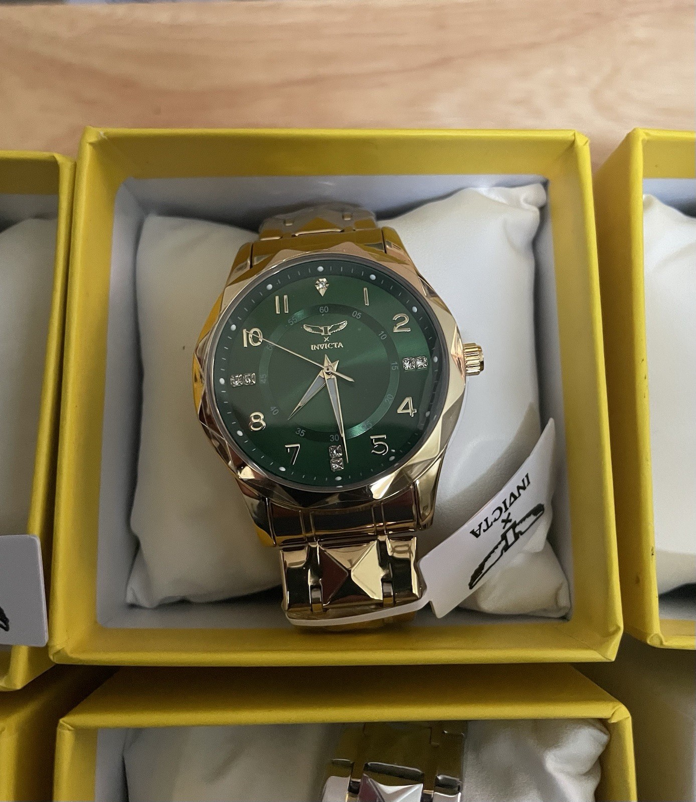 Invicta Lot of 6 Watches Speciality Silver Gold Green Collection Bulk Assorted