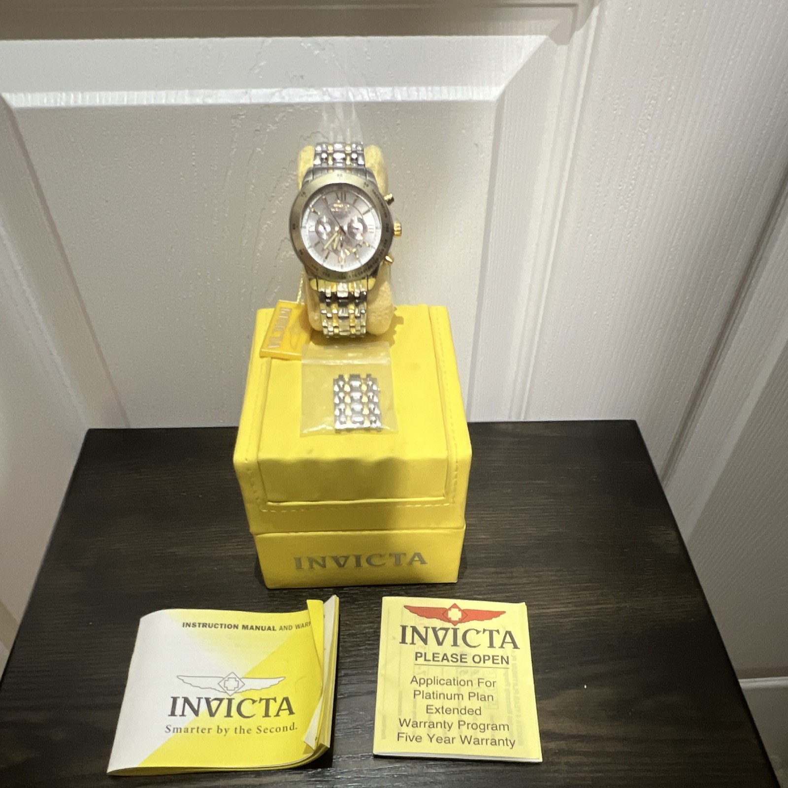 Invicta Men’s Quartz Chronograph Two-Tone SS Bracelet Tachymeter Watch Box