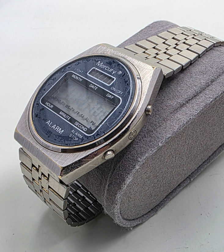 Vintage (1975-1985) Mercury LCD Alarm Chronograph New Battery
