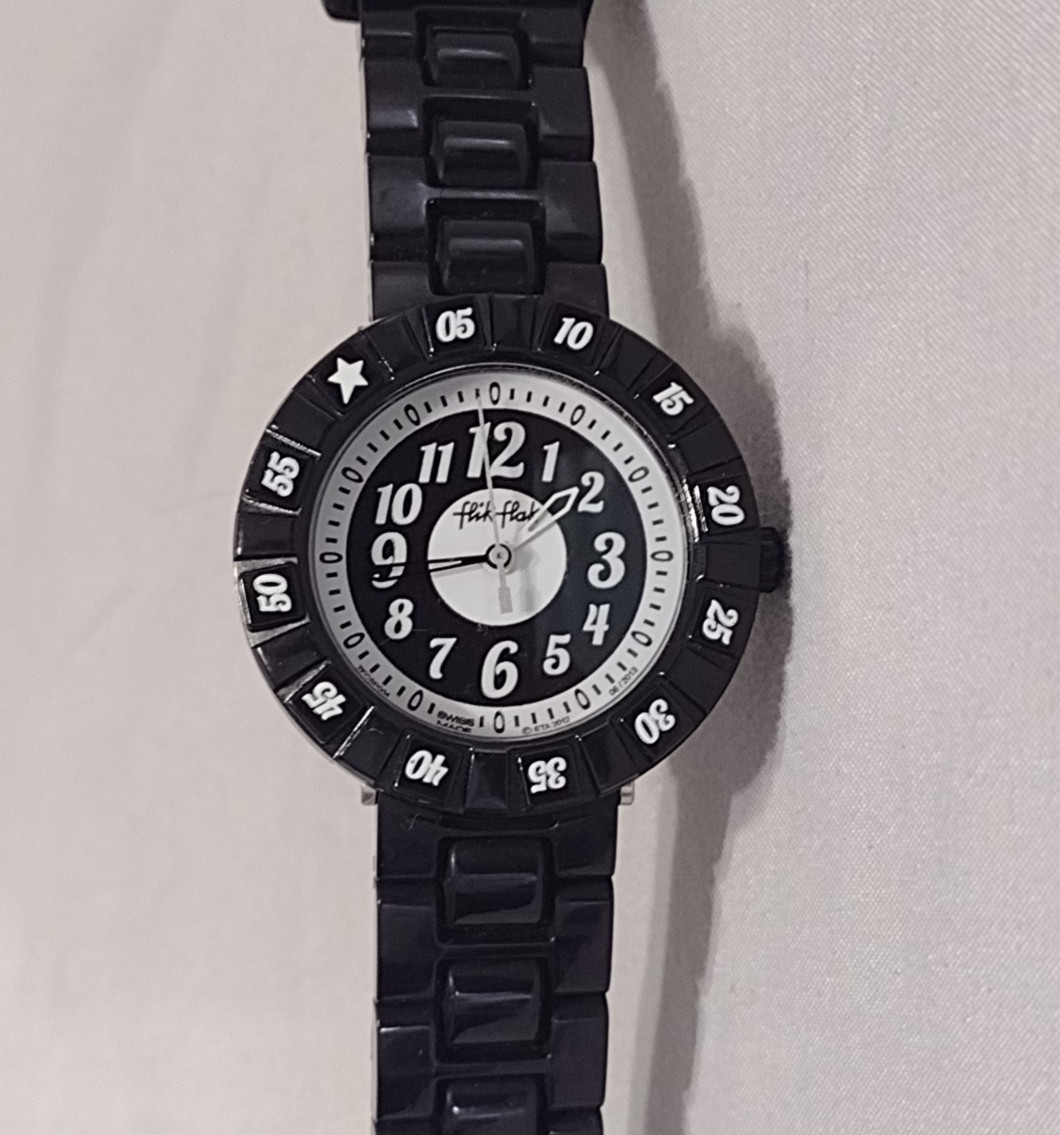 Boy’s FLIK FLAK Swiss Diver’s Watch w/ New Battery – Works Great! gN