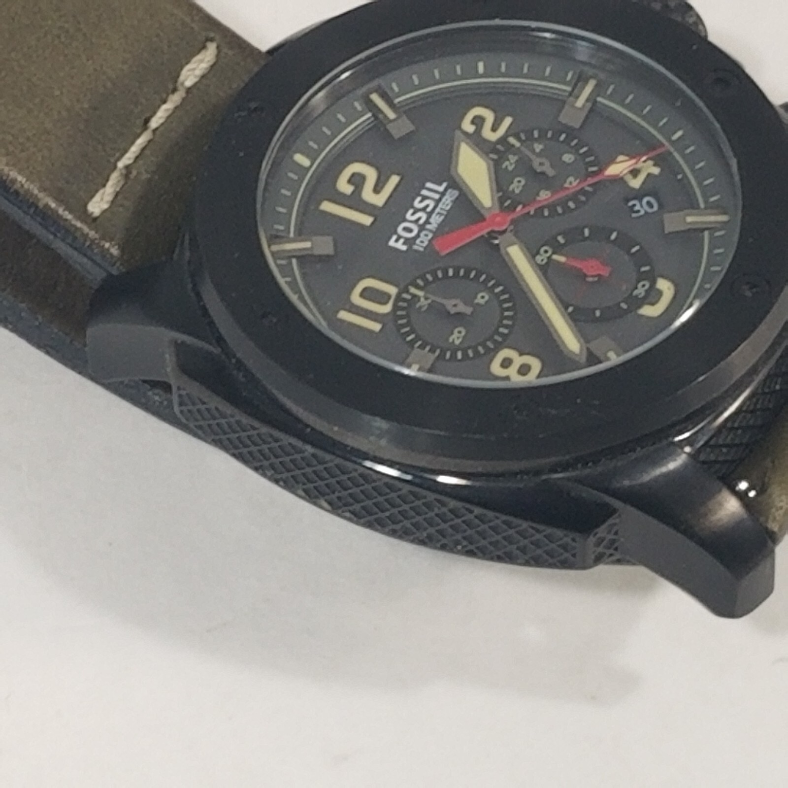 fossil machine chronograph watch Men’s grey dial black case green leather FS5000