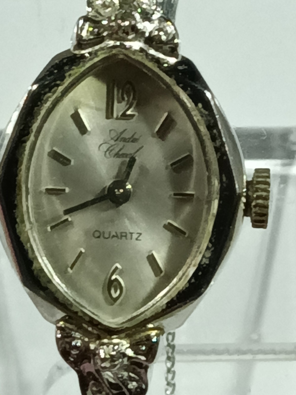 Quartz Elizabeth Taylor ET Collection White Diamonds Watch with Crystal Markers