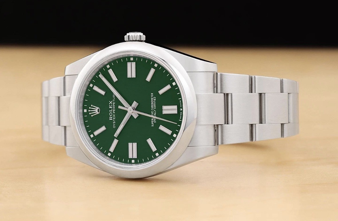 2024 CARD ROLEX OYSTER PERPETUAL 41MM 124300 GREEN STEEL OYSTER BAND WATCH