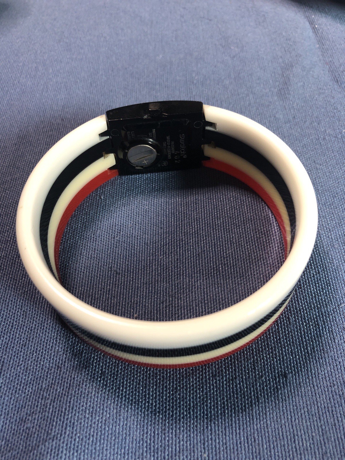 SWATCH Square 2004 – SUBB108 – Around You Needs Battery Acrylic Bangle Bracelet