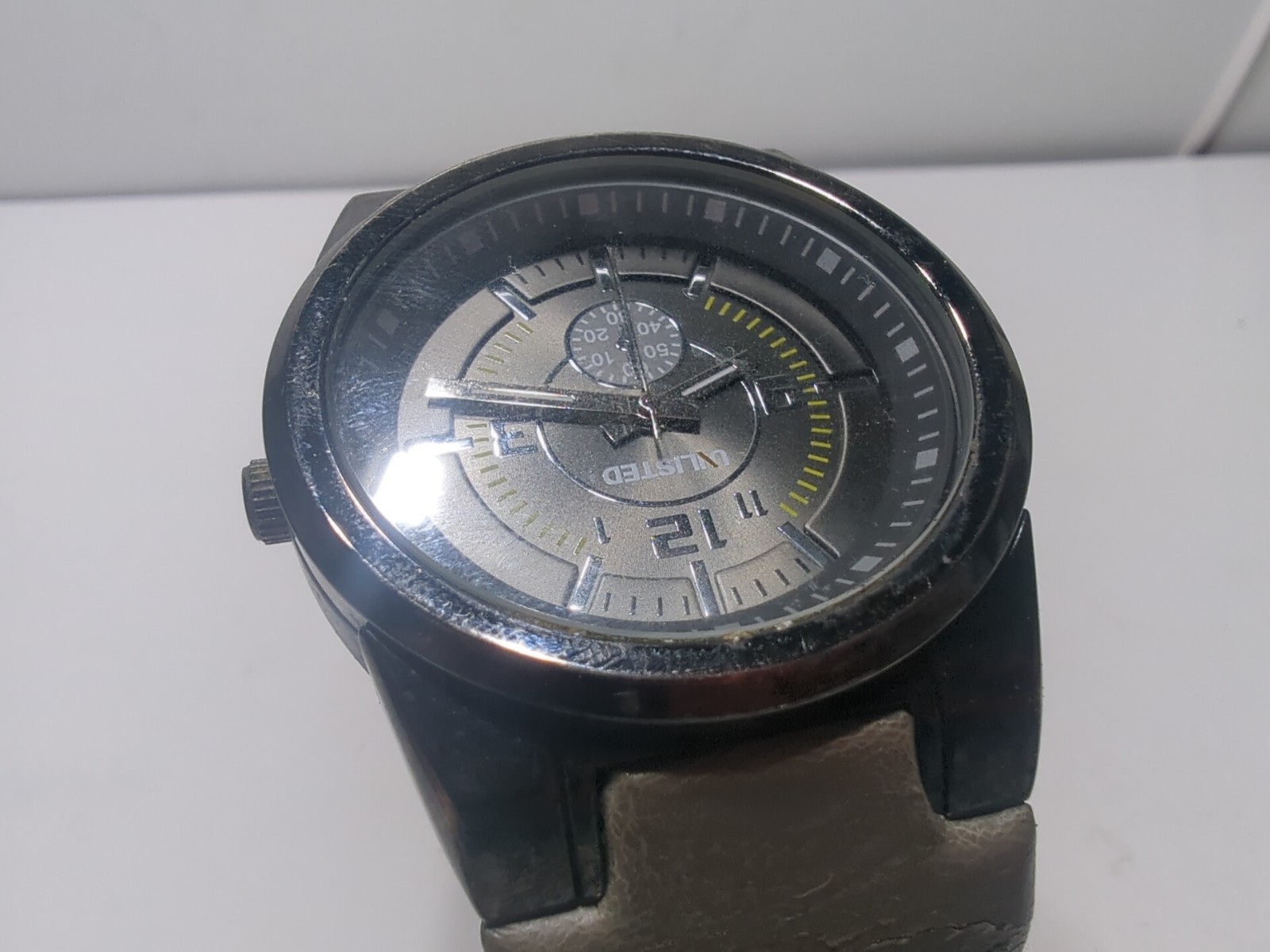 ✨USED✨ Unlisted UL1180 Men’s Watch – Black & Grey Stainless Steel – Japan Movt