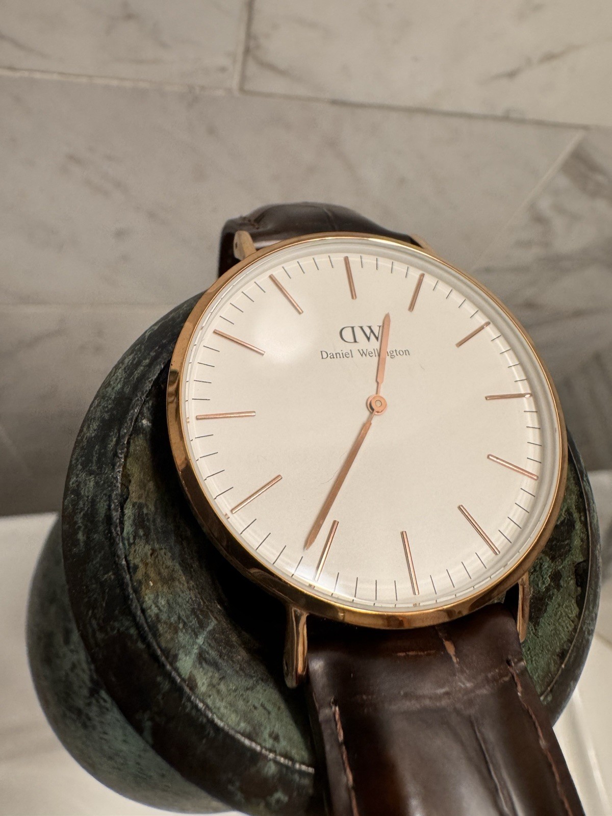 Daniel Wellington DW Men’s Classic Brown Leather Gold Tone Watch 40mm