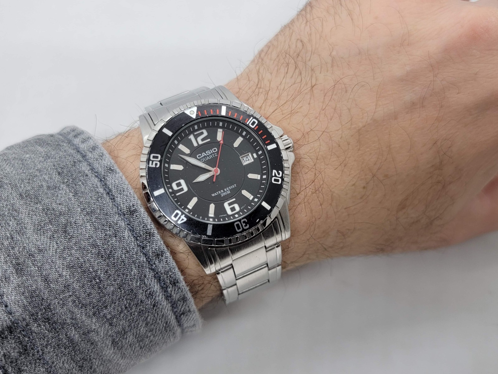 Casio MTD-1053 mens quartz watch diver style mod 2784