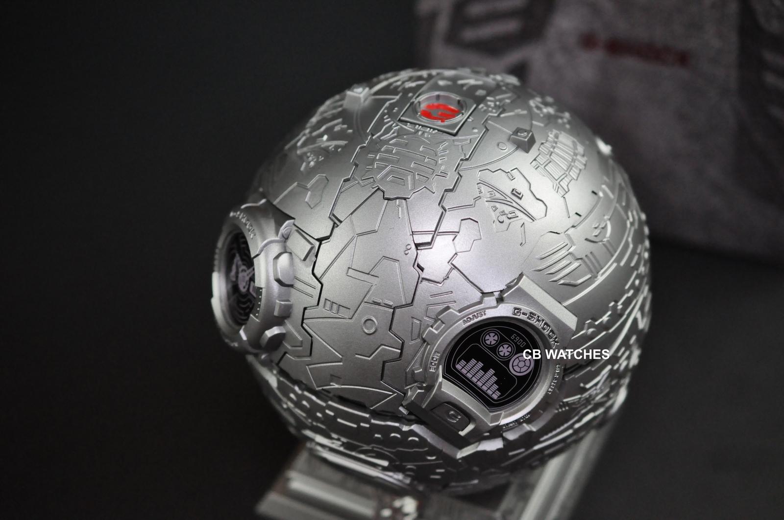 Casio Transformers x G-Shock Megatron DW-5600MEGA22-8PFT helmet packagin 2022