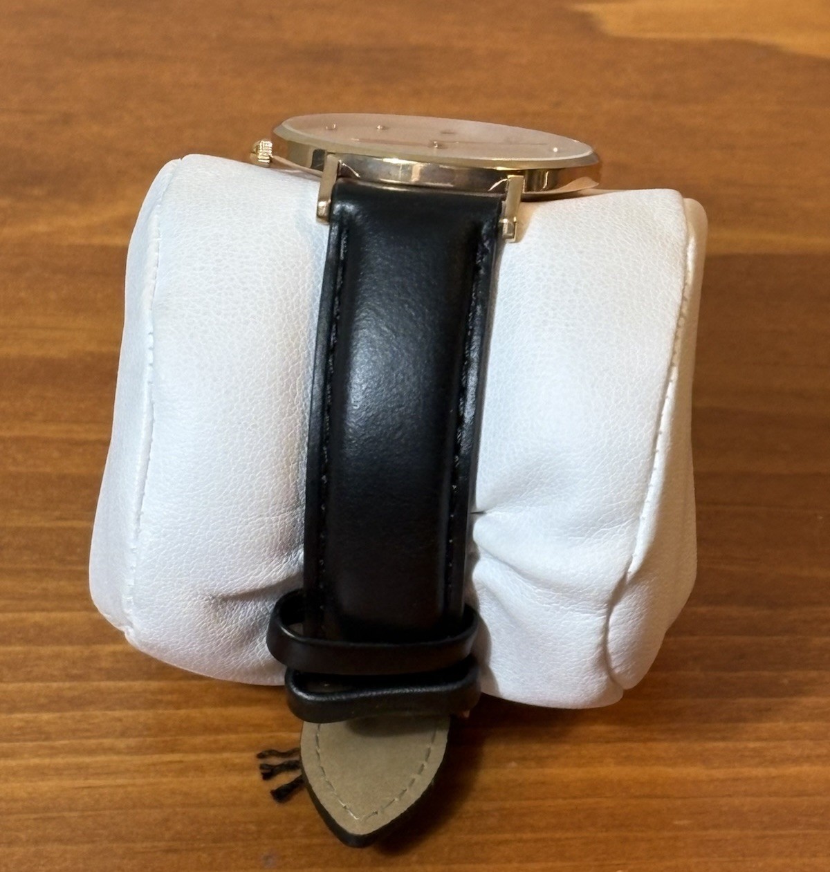 Daniel Wellington Classy Sheffield Black Leather Band Unisex Watch 34mm Rose G N