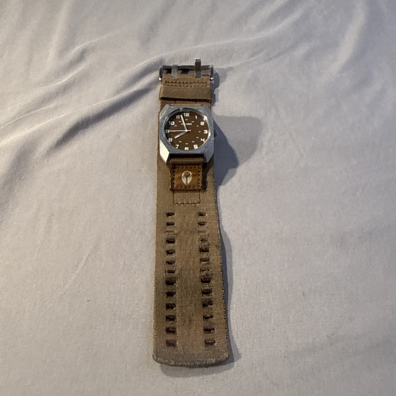 NIXON “THE SCOUT” BRN FACE w/BRN CANVAS CUFF BAND RETRO/BIKER WATCH