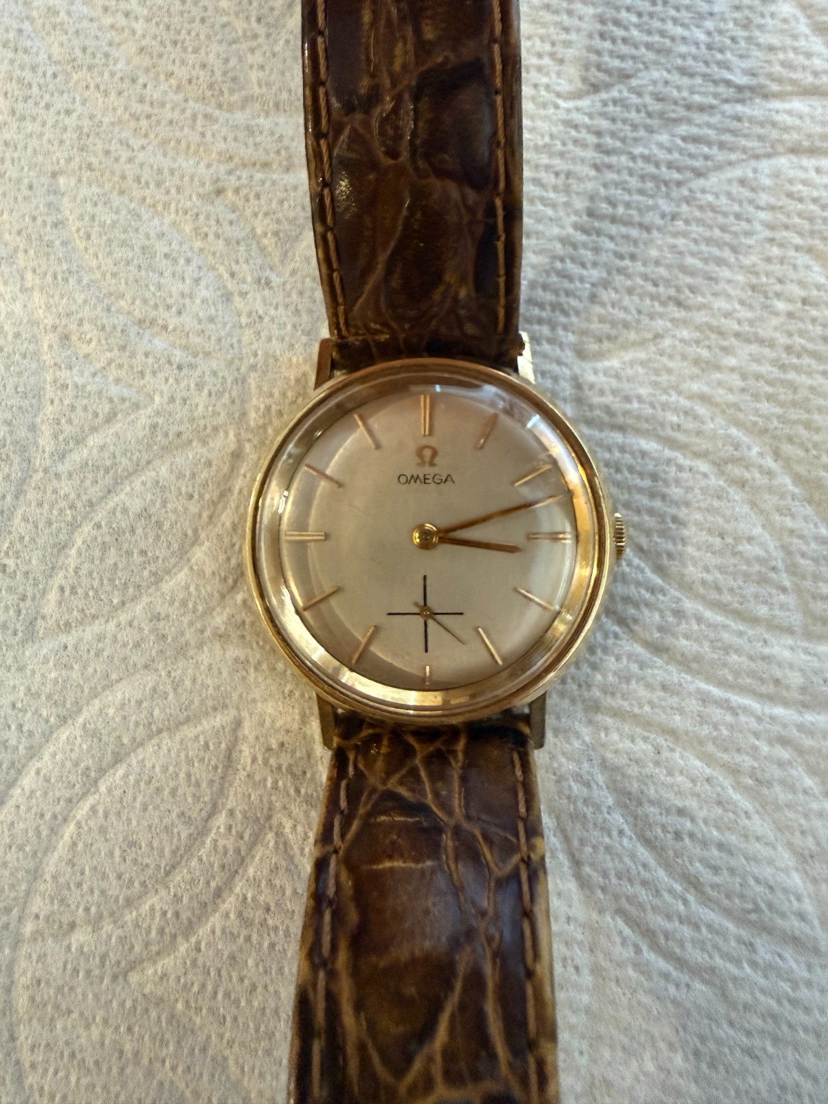 Vintage Omega Gold Watch Windup 32mm 1962 14K GF Yellow 17 Jewels 19241996