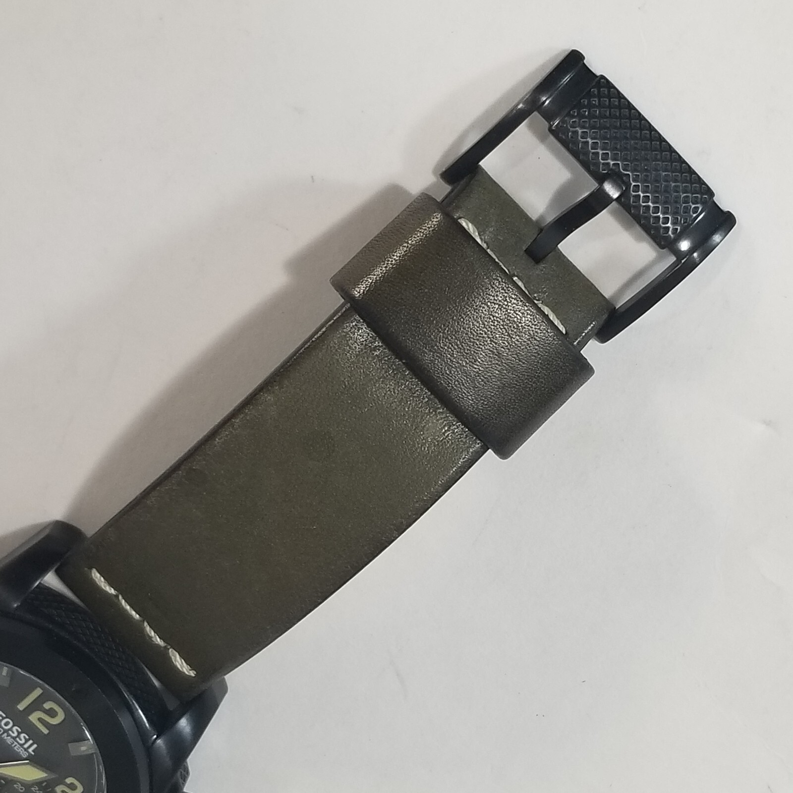 fossil machine chronograph watch Men’s grey dial black case green leather FS5000