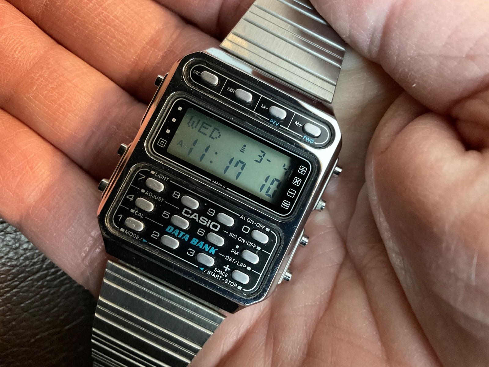 CASIO 246 CD-401 Databank Calculator 1983 1st GEN Mens Watch JAPAN M Near Mint!
