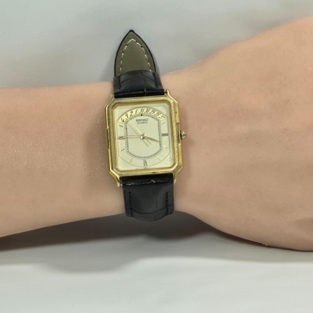 Seiko 7432-5A00 Arch Date Quartz Square Black Watch Japan Vintage Rare 072422
