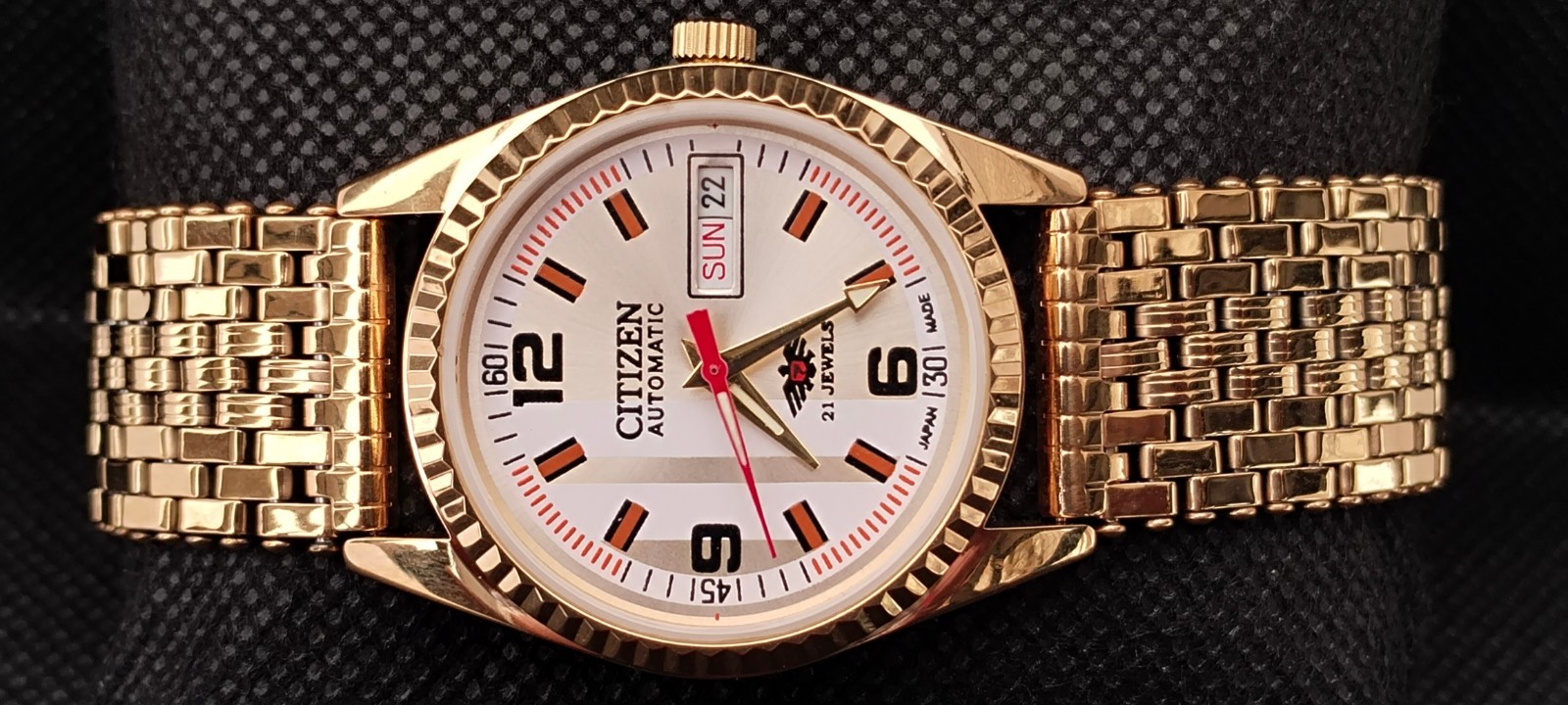 Vintag Automatic Citizen Japan Made White Dial Day/ Date Men’s Wrist Watch