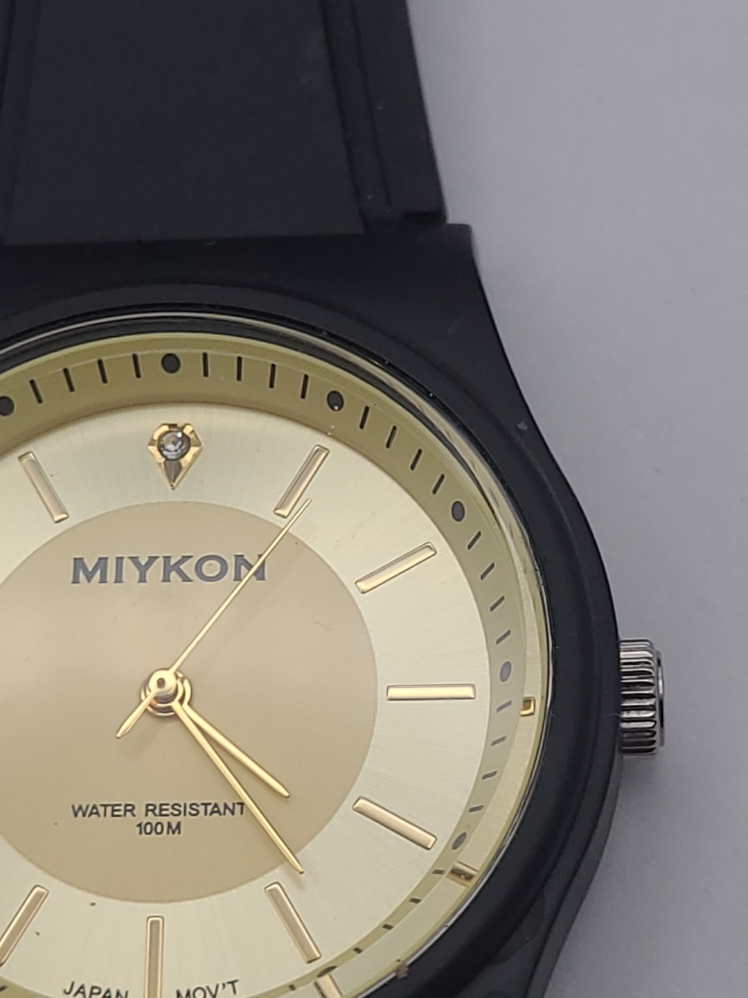 Miykon Mens Watch Black Plastic Case Resin Band New Battery Working