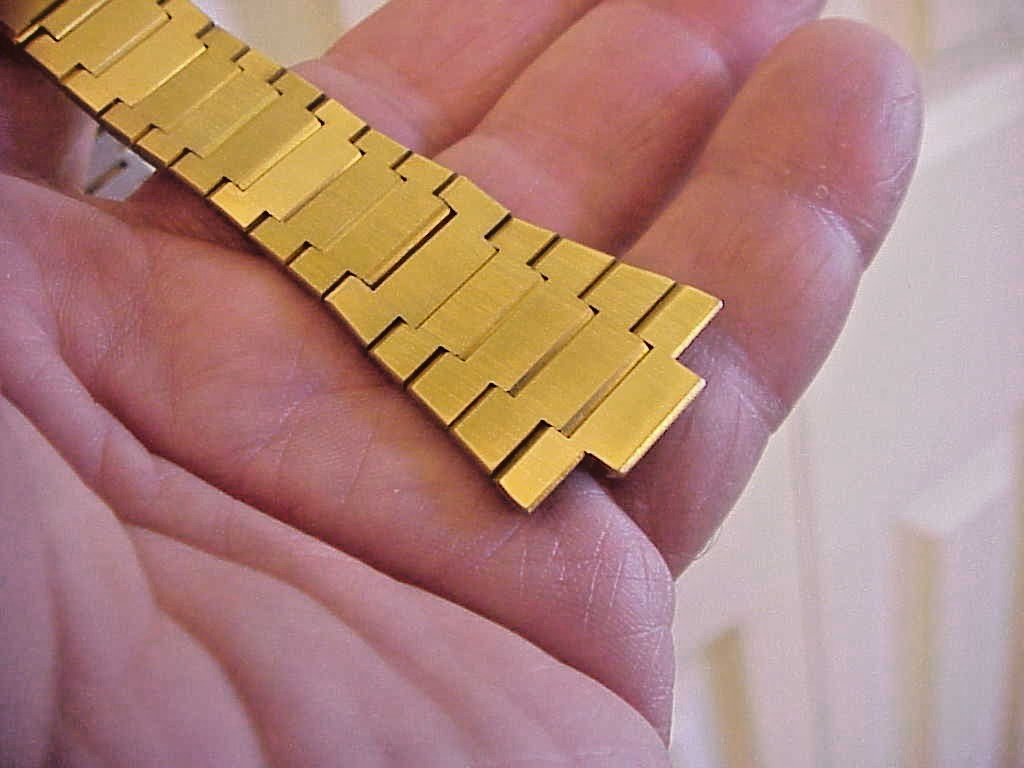 WOW NICE Vintage NOS Tissot Watch Bracelet Yellow w Logo Buckle for 23mm 10mm