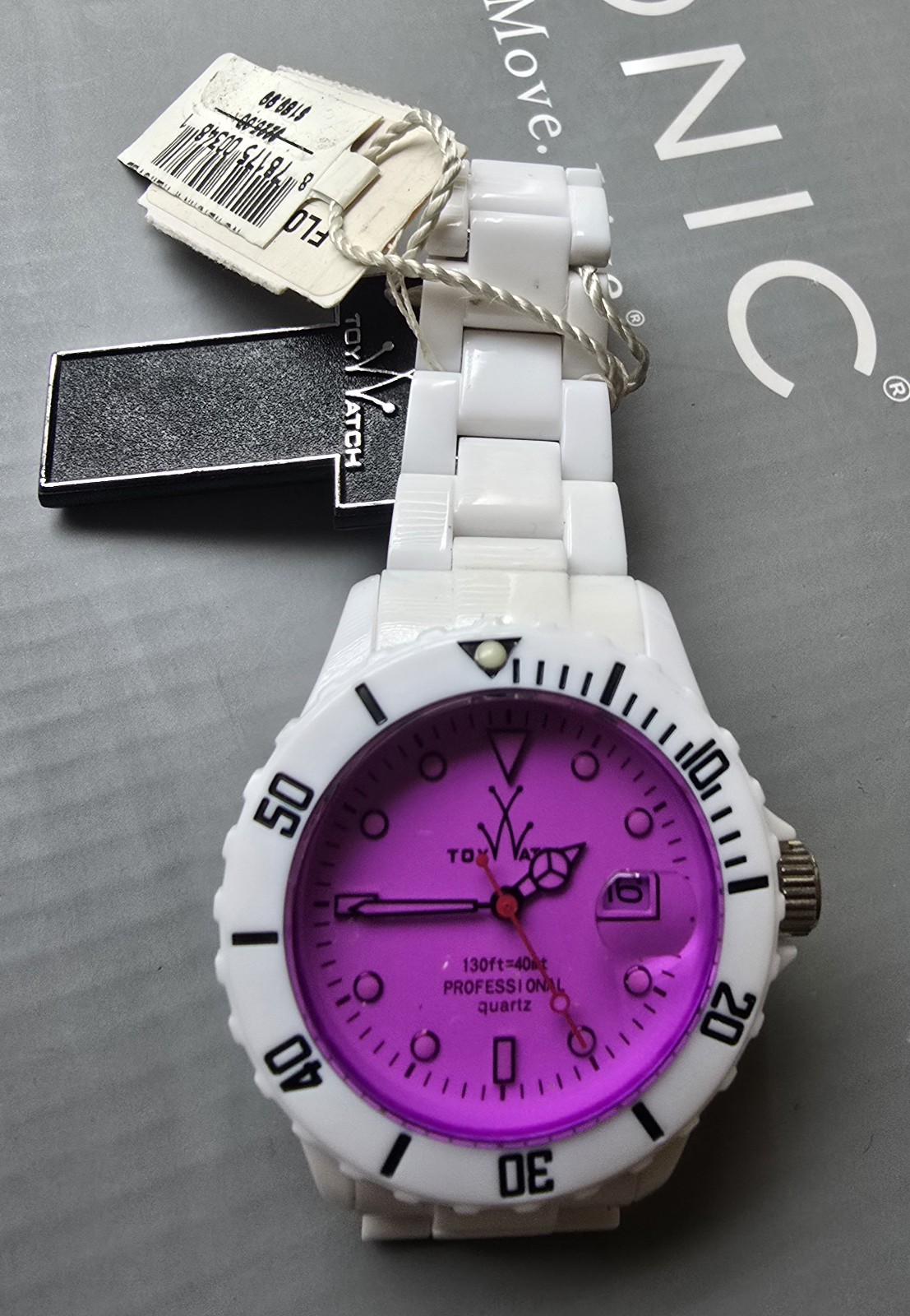 Unisex Toy Watch Professional Purple Dial White Case Plasteramic Band Watch – 04