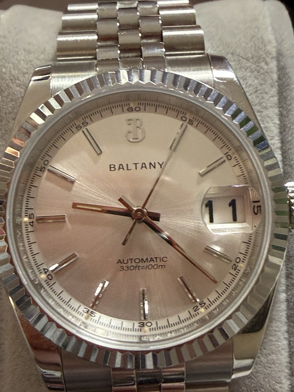 BALTANY DJ S4084 AUTOMATIC, SILVER DIAL, FLUTED BEZEL, DATE, SAPPHIRE, 36 MM