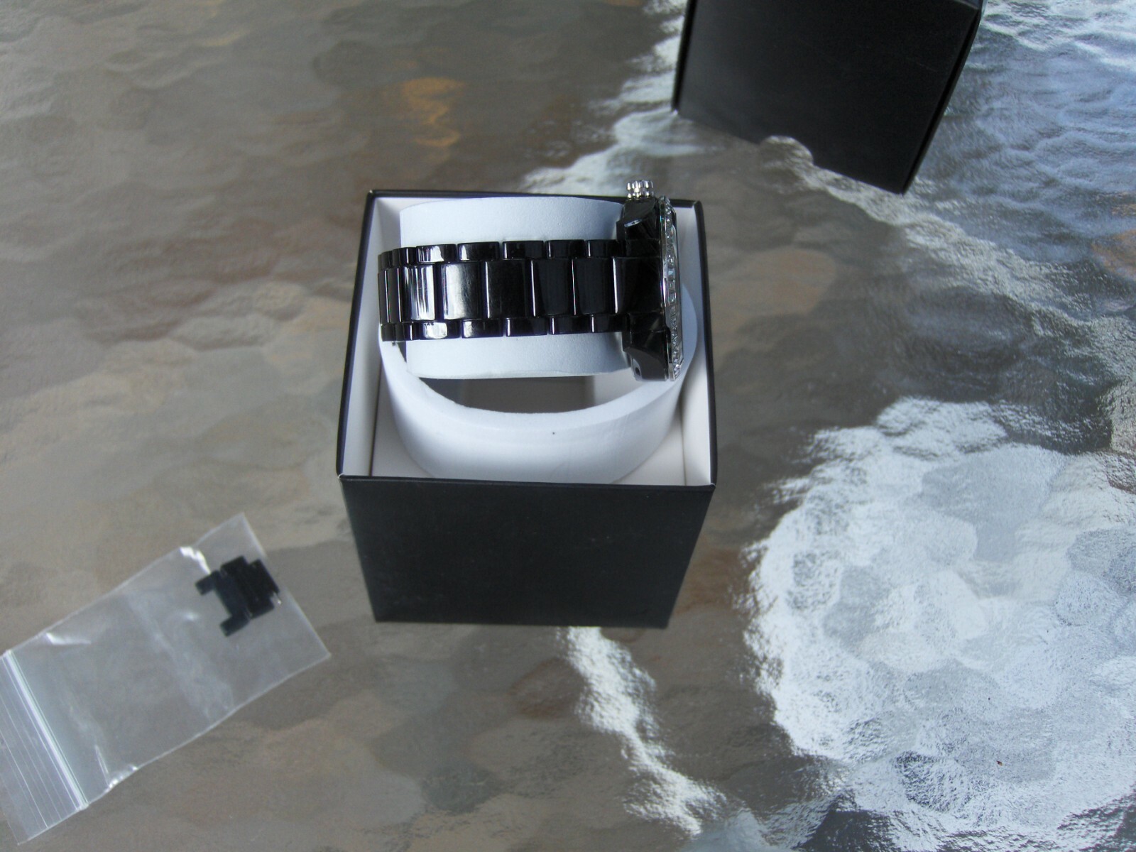 FOSSIL BQ1192 CARISSA BLACK PLASTIC RESIN BRACELET SWAROVSKI CRYSTAL BAGUETTES