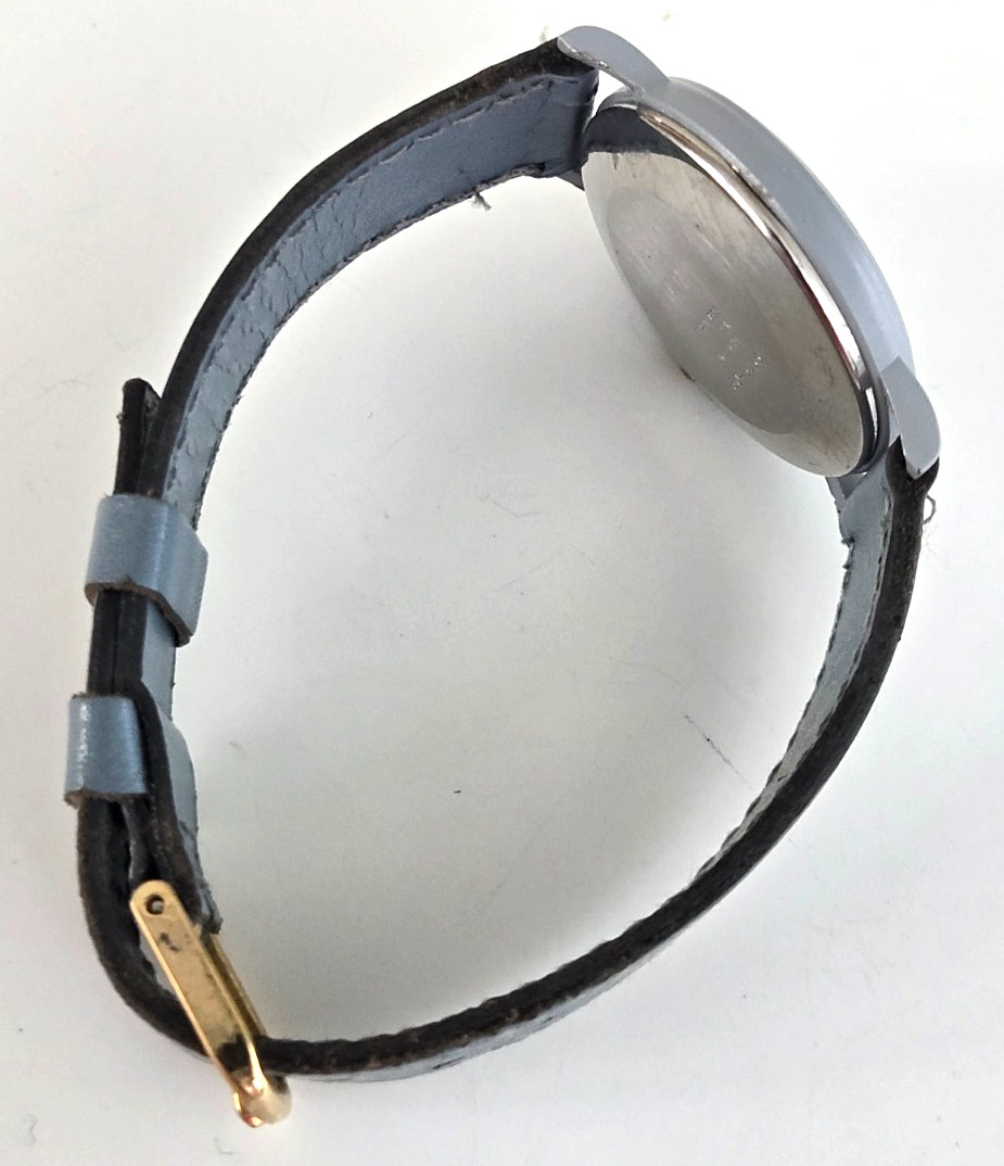 Vintage Sutton 30-5035 Swiss Gray Quartz Ladies Watch New Battery