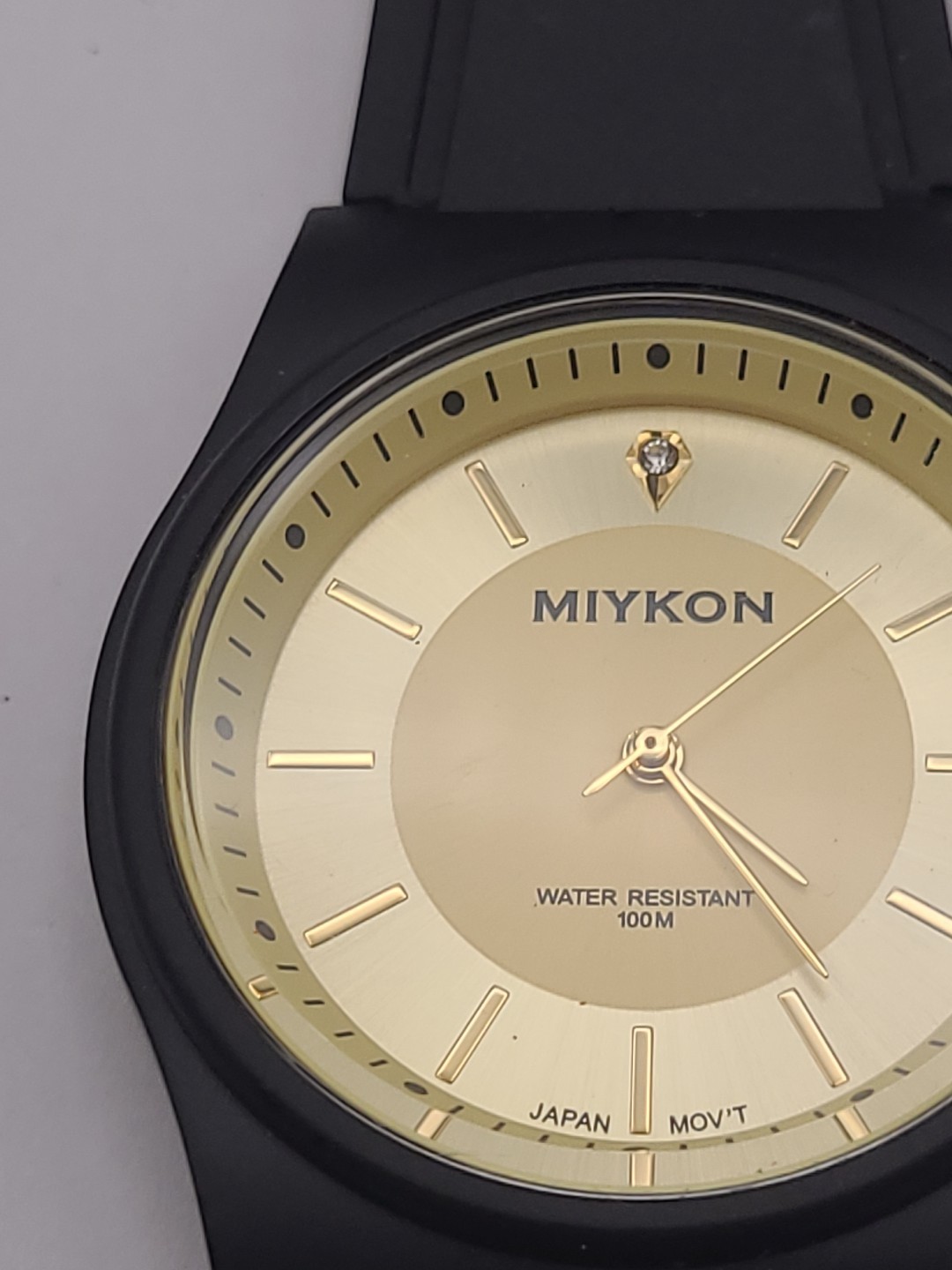 Miykon Mens Watch Black Plastic Case Resin Band New Battery Working