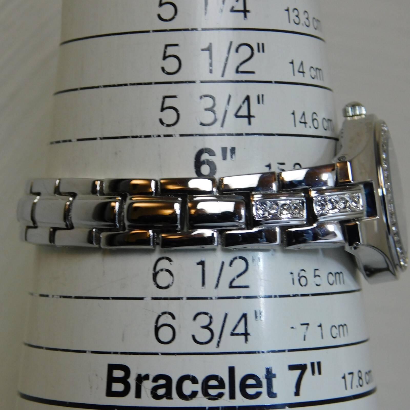 FOLIO FMDFOL051 Silver Tone Quartz Analog Women’s Watch Sz. 6 1/4″ New Battery