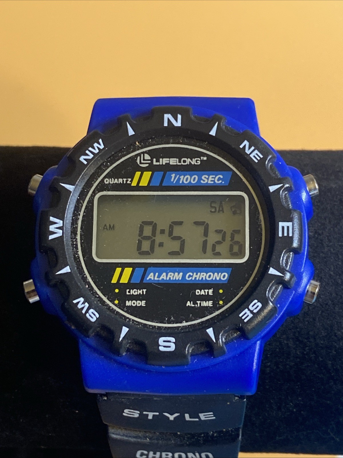 Lifelong Quartz Blue and Black Digital Sports Watch With Alarm and Chronograph