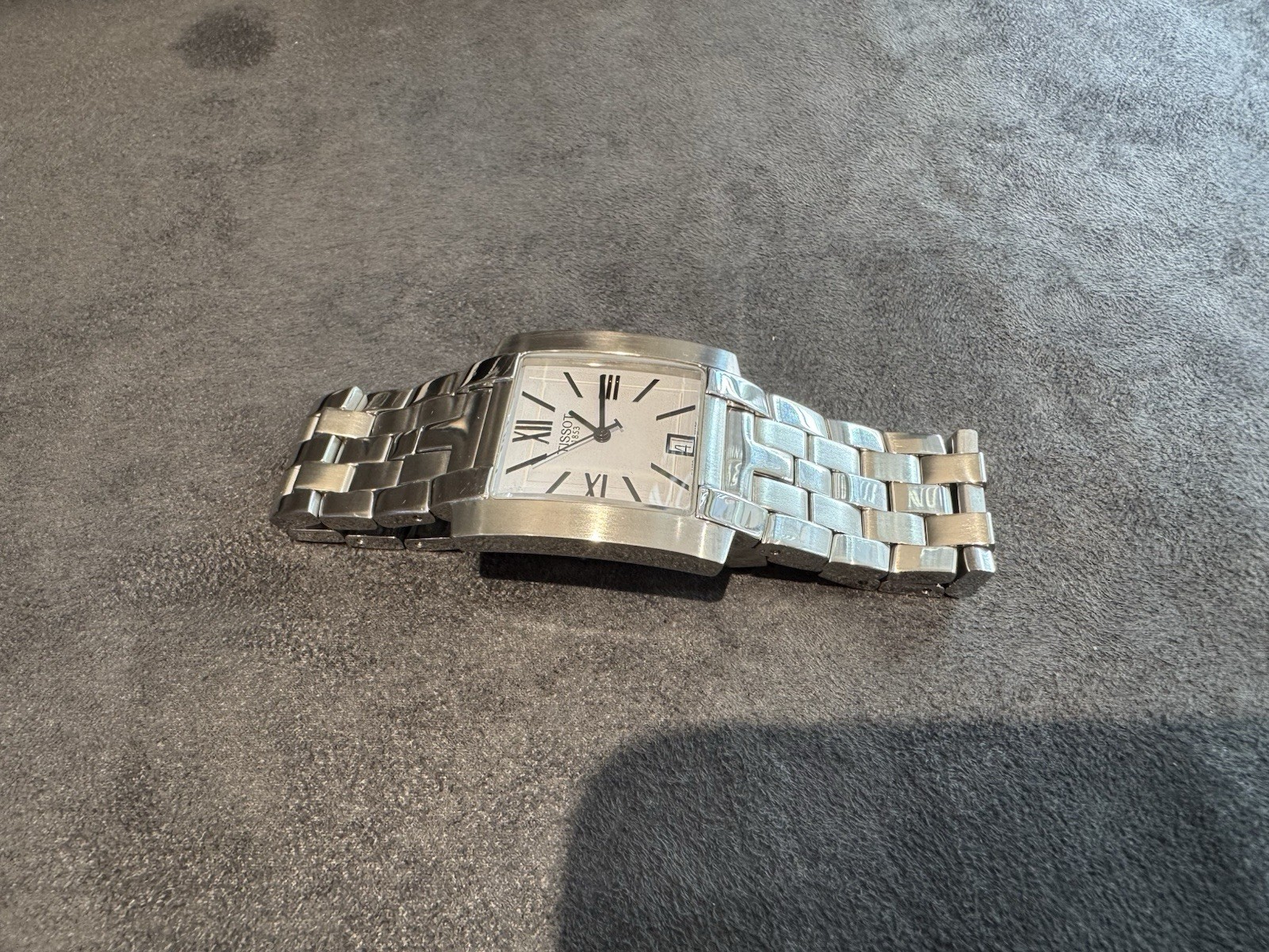 Tissot 1853 T-trend L860/960k Men’s Watch Box & Papers
