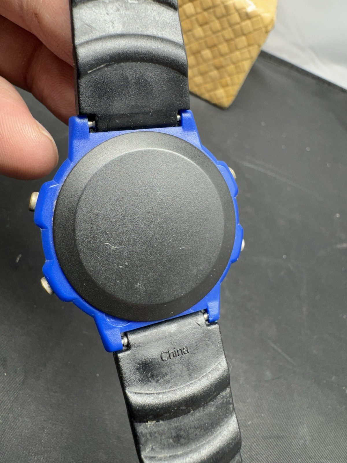 LIFELONG Men’s Digital Sports Watch Blue Black with needs battery Replaced