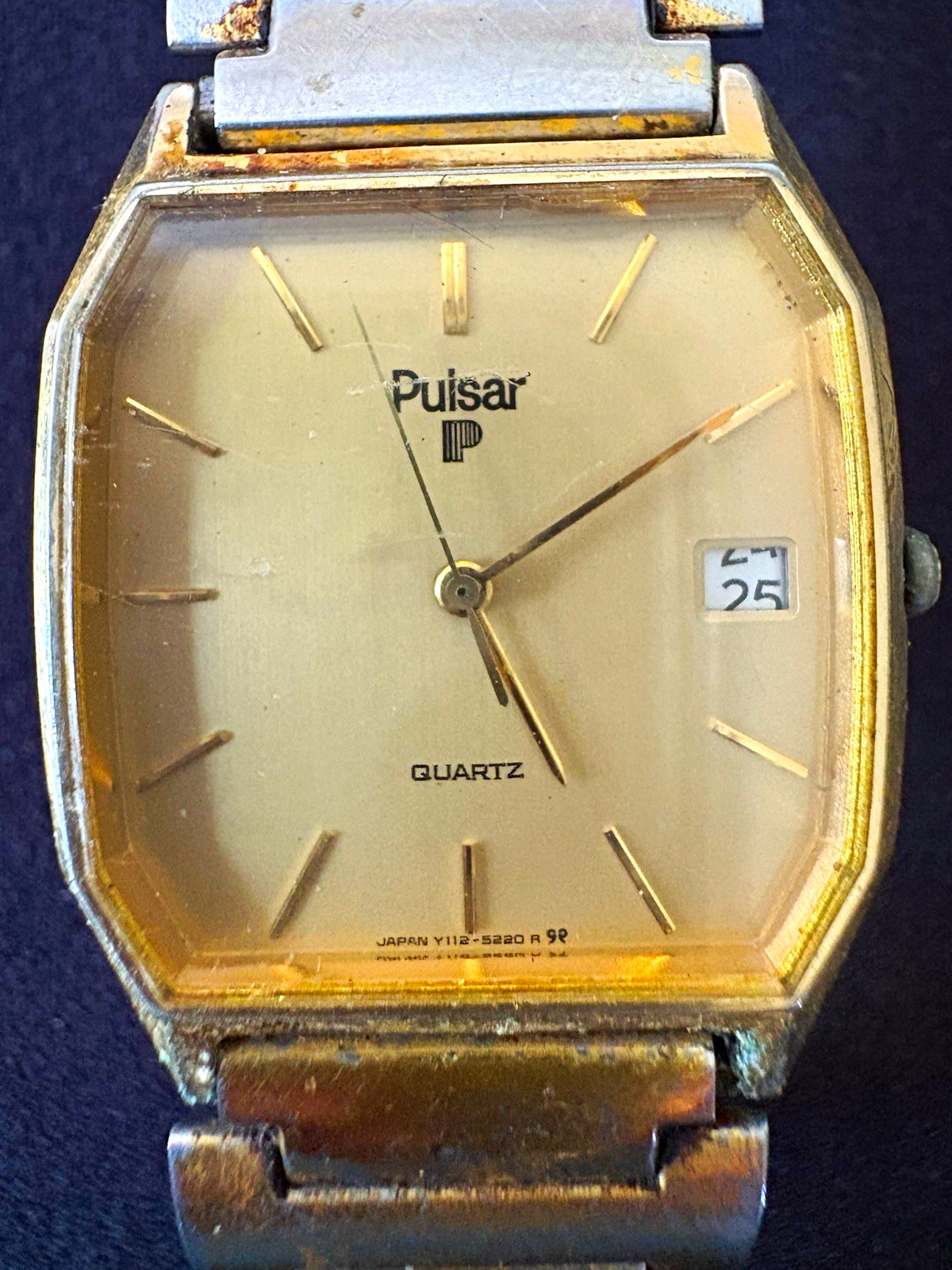 Pulsar Vintage Y112-5220 R Quartz Octagon Dress Watch Date Steel Bracelet 1980’s