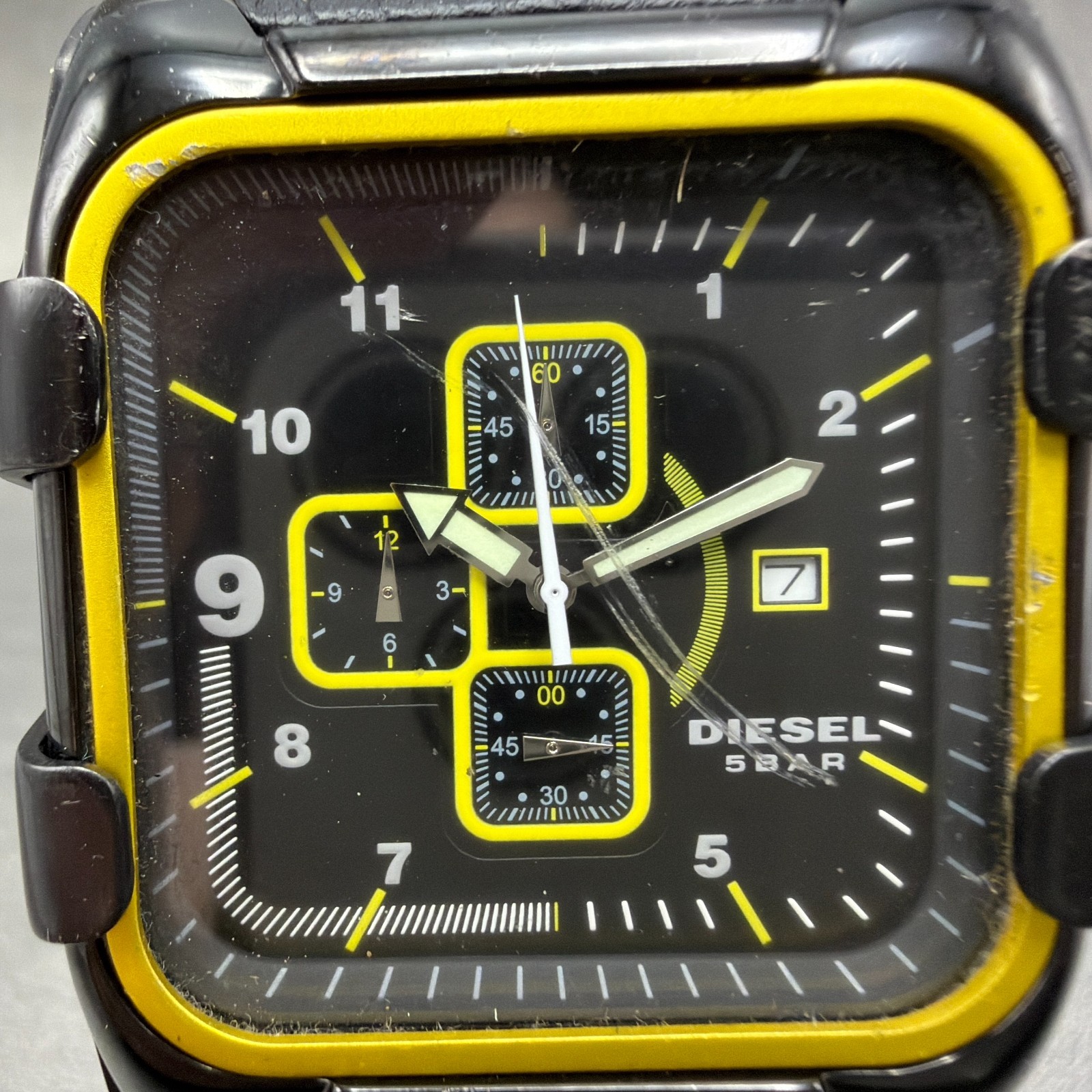 Diesel Chronograph Watch Men 44mm Black Dial Black Yellow Date Rectangle Newbat