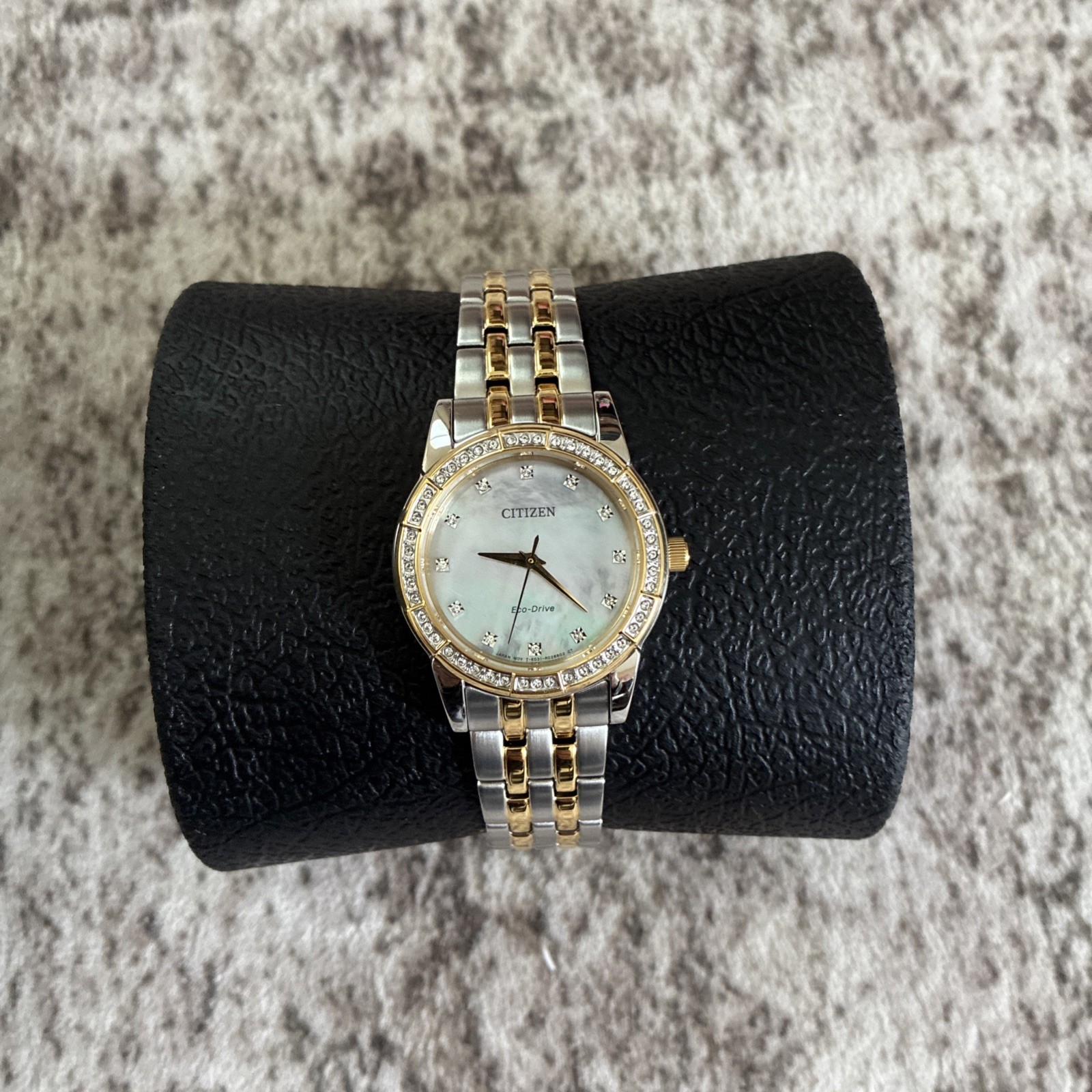 NEW Citizen Silhouette Crystal EM0774-51D Ladies 31mm Watch MSRP $350