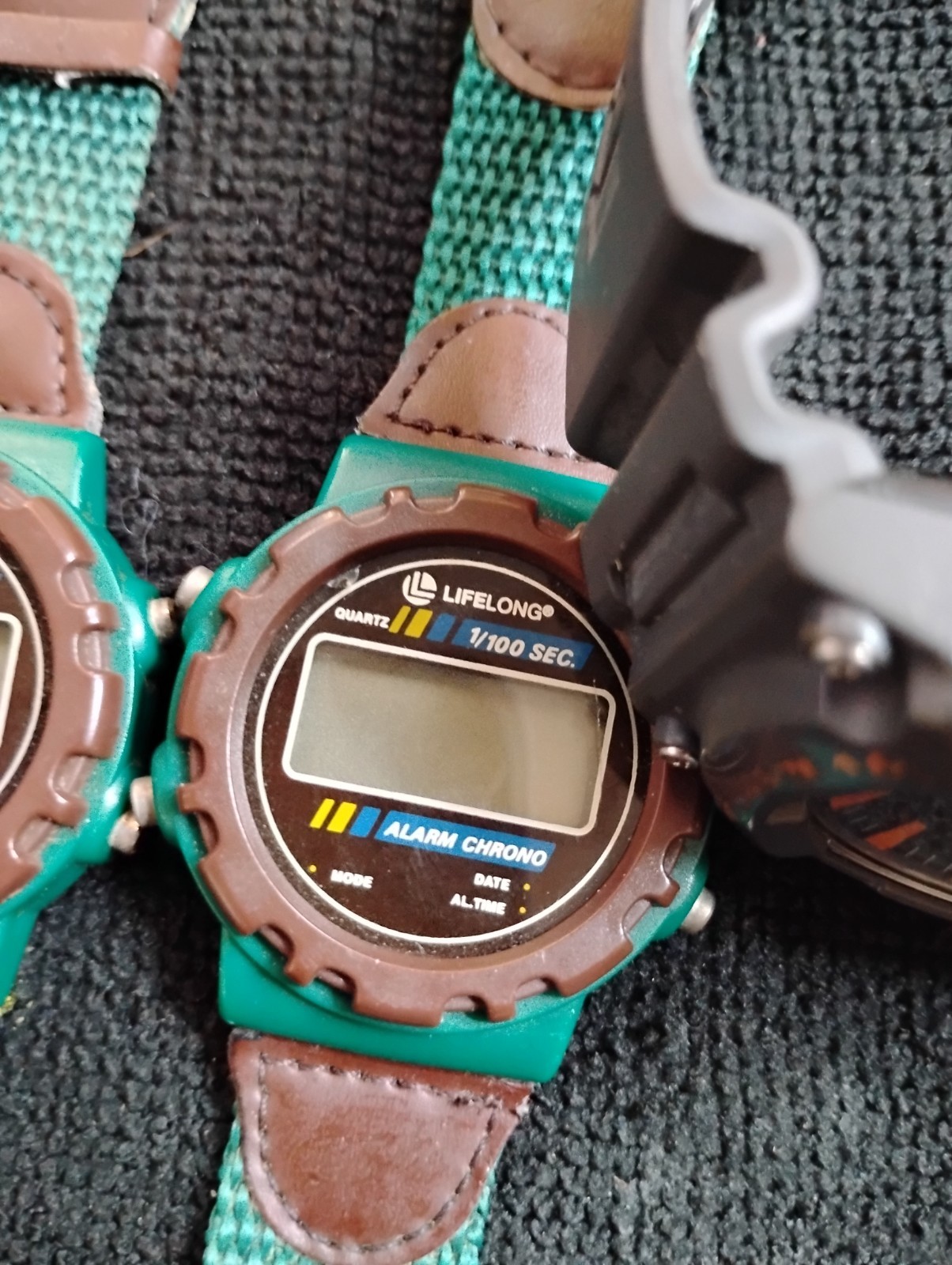 Lot of 4 Vintage/Sports Watches – Casio & Lifelong – For Parts/Repair